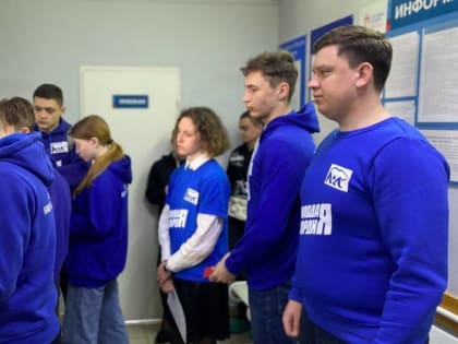 Иркутские молодогвардейцы в Национальный день донора сдали семь литров крови