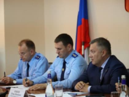 В Иркутске замгенпрокурора РФ провел заседание коллегии прокуратуры