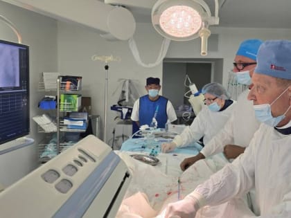 В Иркутской областной больнице провели тысячную эндоваскулярную операцию на сердце у ребенка