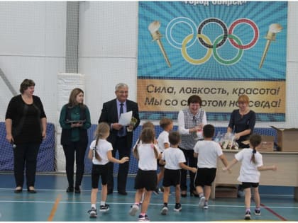 Свирские партийцы провели спартакиаду для дошкольников