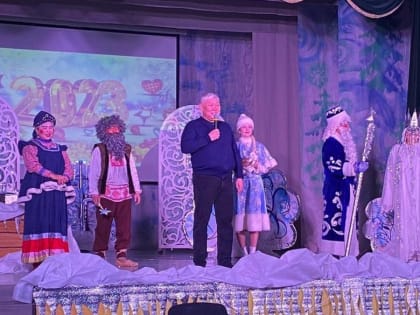 Анатолий Аблов помог двум семьям участников СВО из Усть-Ордынского Бурятского округа получить бесплатное подключение к Интернету