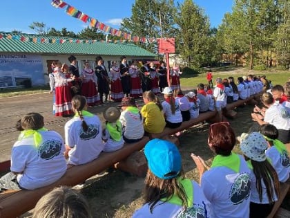 Более 10 тысяч жителей проголосовали за достижения Иркутской области