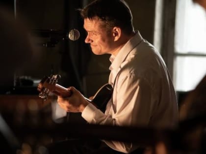 Актёры Драмтеатра выступили для военных