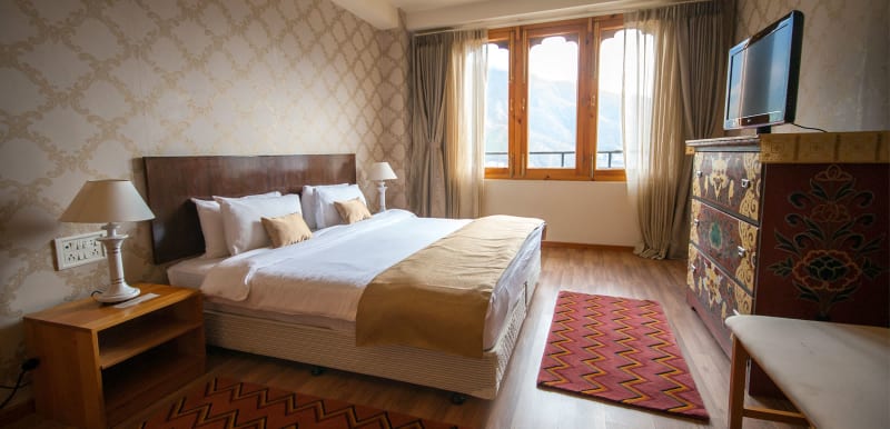Lhaazaay Suites