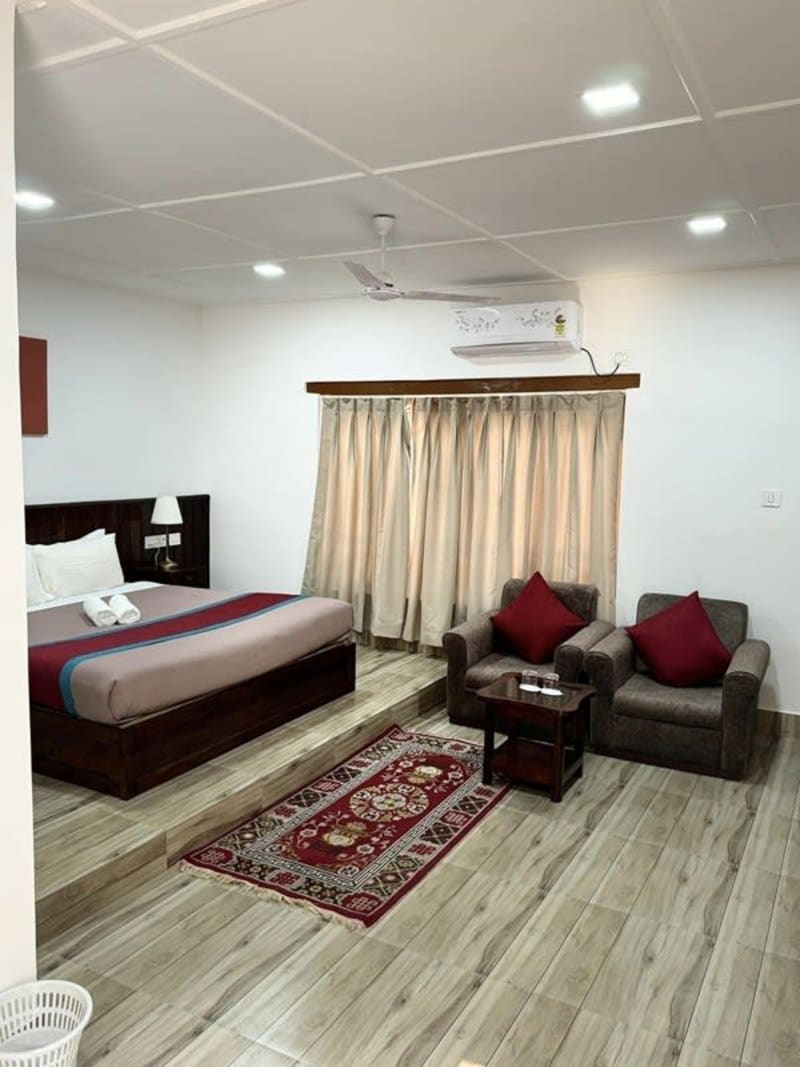 Meri Puensum Resort