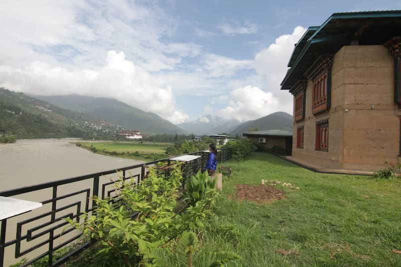 Spirit Village Lodge