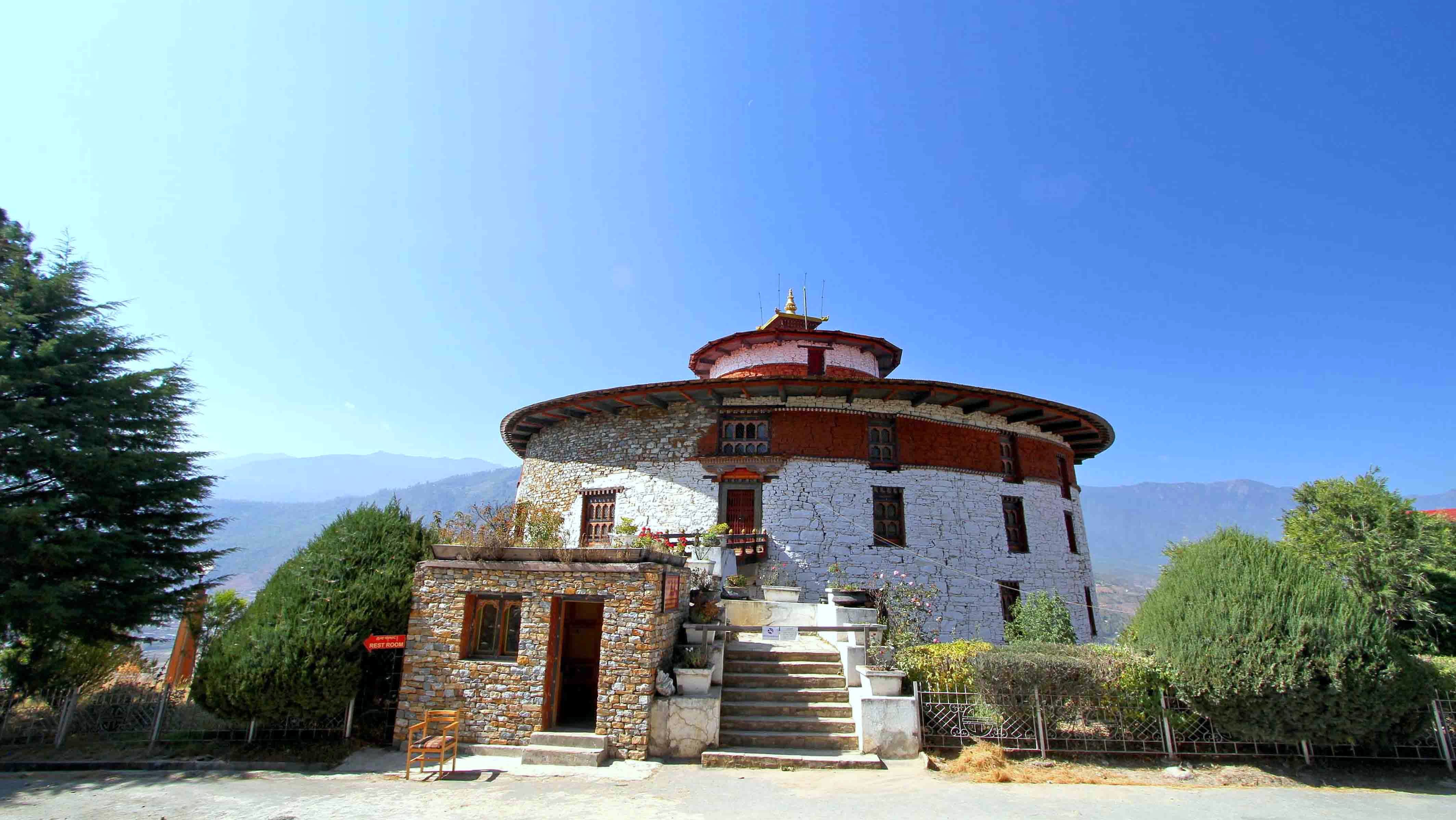 How to Choose a Bhutan Tour Operator: 2026 Guide to Finding the Best