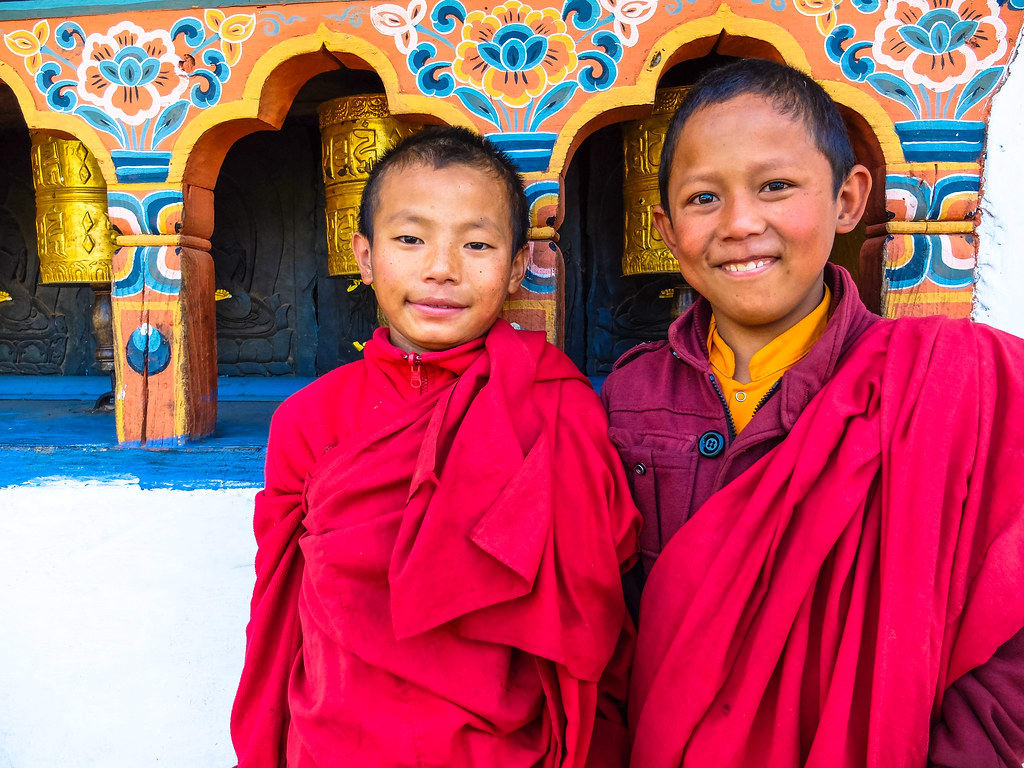 Bhutan dengan Anak: Panduan Perjalanan Keluarga Berdasarkan Grup Nyata yang Dijamu