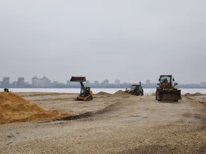 В Воронеже продолжается благоустройство Петровской набережной