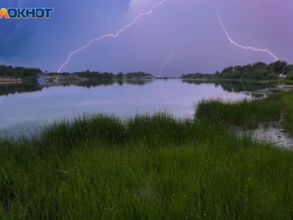 Шесть понтонных мостов и 29 участков затопил паводок в Воронежской области