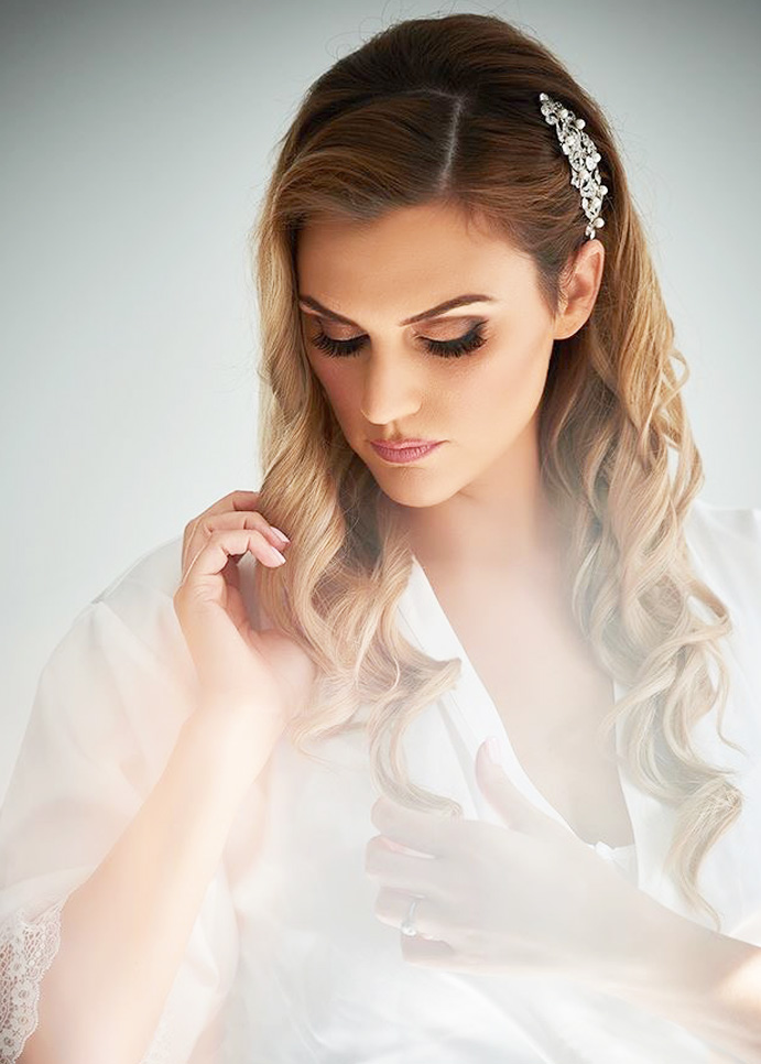 Bridal and wedding mobile hairdresser service - Hair Styled by Emily Hunte