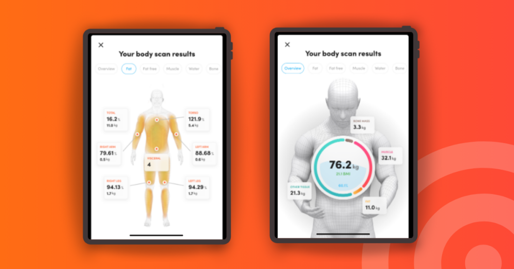 a personal trainer tracks member’s progress with Virtuagym Touch Body Scan