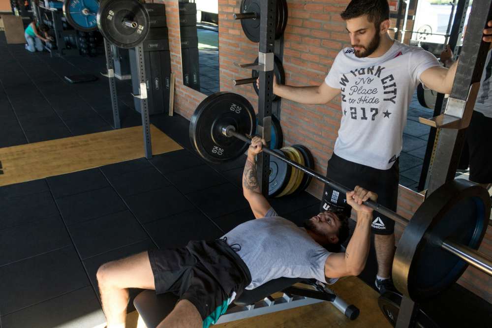 Der Verkauf eigener Trainingspläne und -stunden kann mehr Umsatz generieren