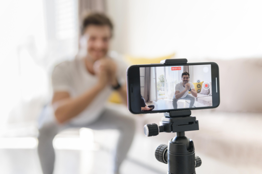 Personal trainers die vanuit huis online werken
