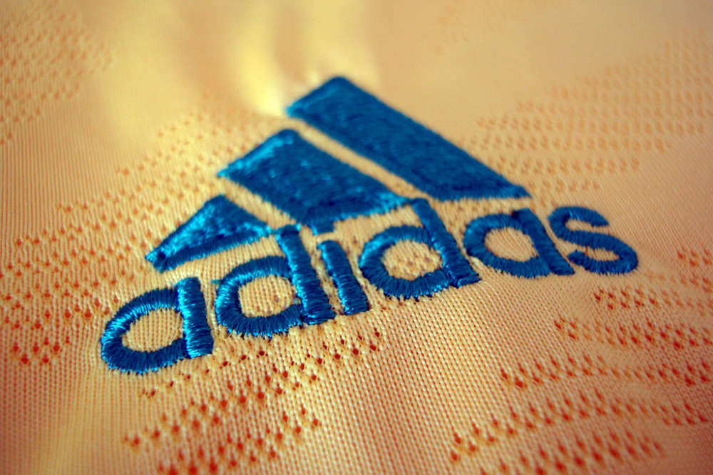 Sport-Marken: Adidas