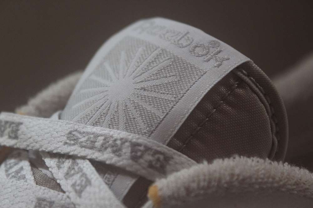 Sport-Kleidung: Reebok