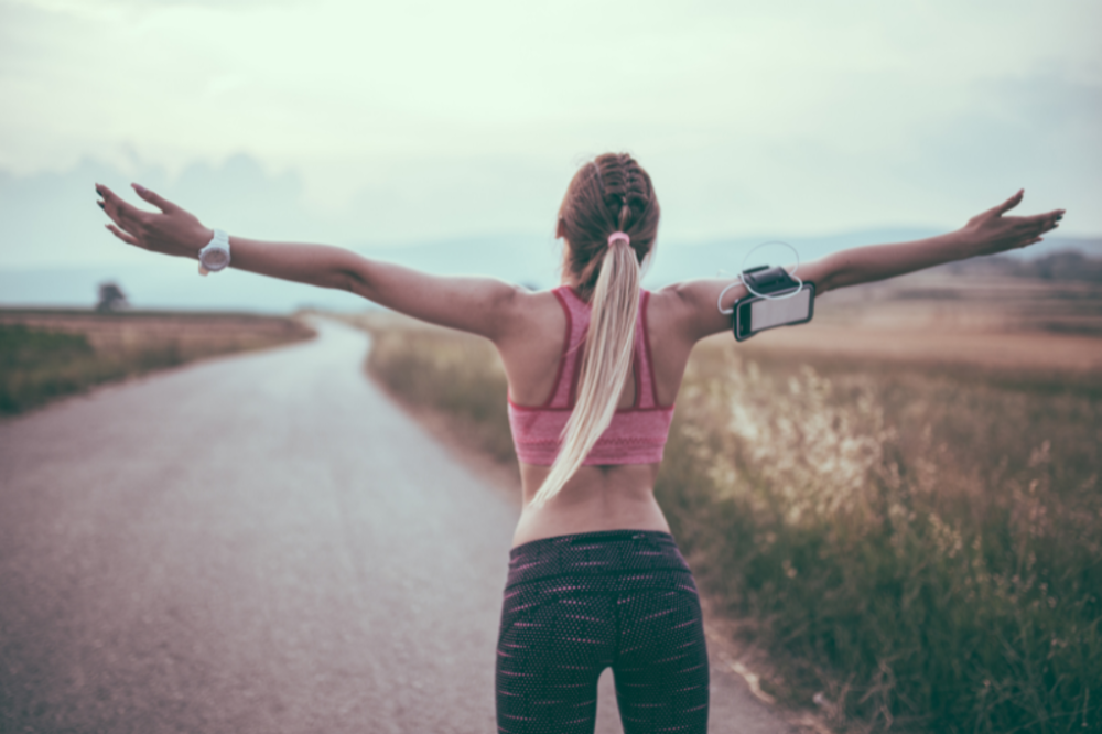 Voordelen voor sportclubs van outdoor fitnesstoestellen en buiten fitness