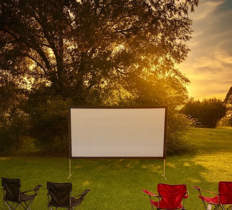 135" Outdoor Projector Package - Delivery & Setup Included