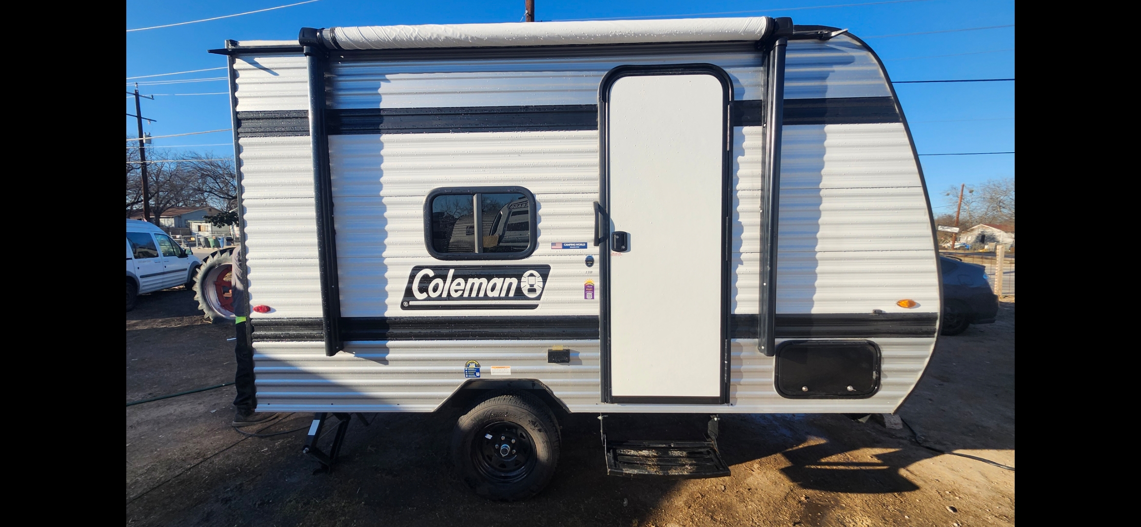$65 a Day Mini Coleman 15ft 1 Full Bed 2 Twin Bunks GVWR 2440lbs Hitch weight 385lbs 30 amp Service