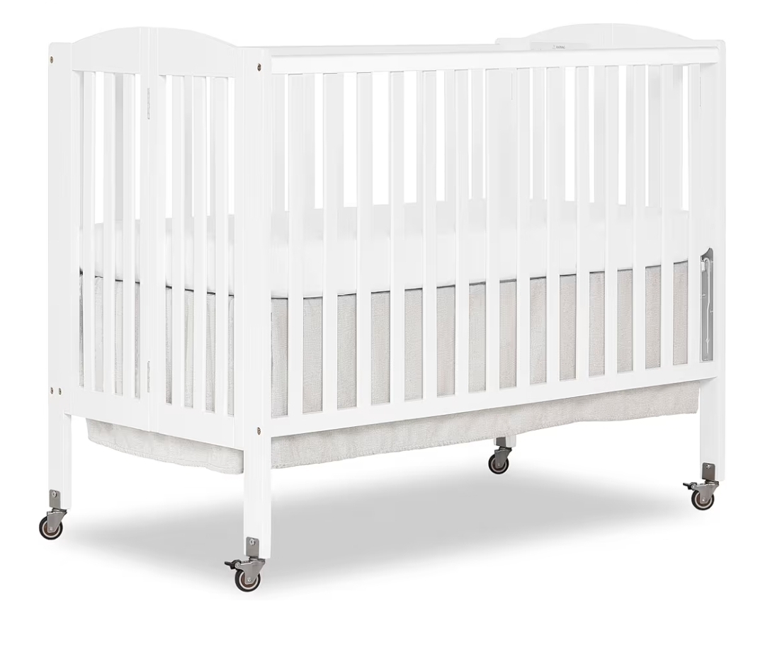Full sized folding crib 