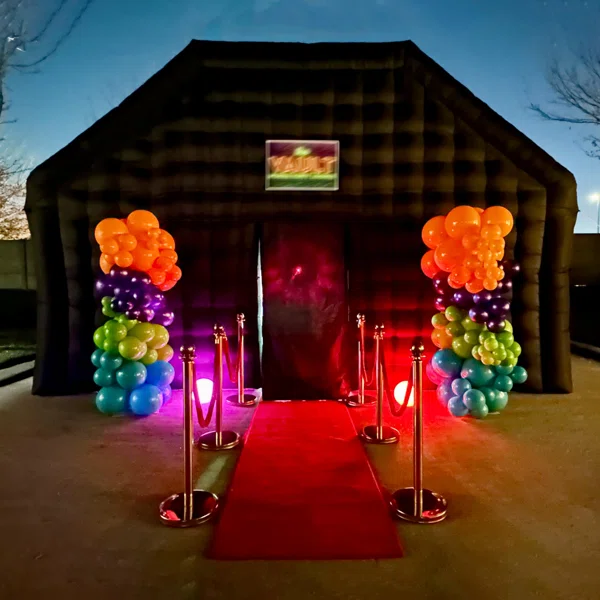 MEDIUM INFLATABLE NIGHT CLUB