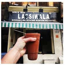 Lassiwala, spot famous for its Sweet Lassi in MI Road (Panch Batti), Jaipur - photo 2 - Thela Khojo