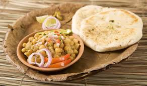 Nand Chaat Bhandar, spot famous for its Chaat in Raja Park, Jaipur - photo 2 - Thela Khojo
