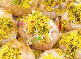 Nand Chaat Bhandar, spot famous for its Chaat in Raja Park, Jaipur - photo 5 - Thela Khojo