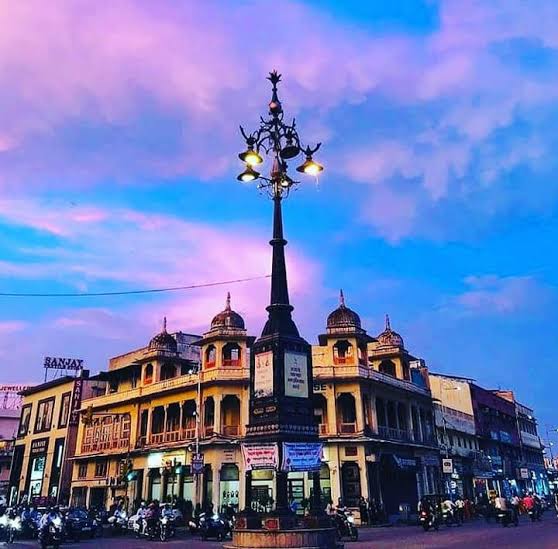 MI Road (Panch Batti) street food area in Jaipur, explored on Thela Khojo