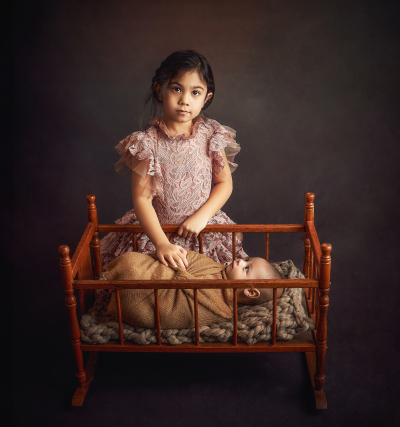 Atlanta Best Award Winning Family Portrait Studio Fine Art Girl Siblings Newborn Vintage Crib Photography Photographer Twin Rivers 01 Jt7cwx