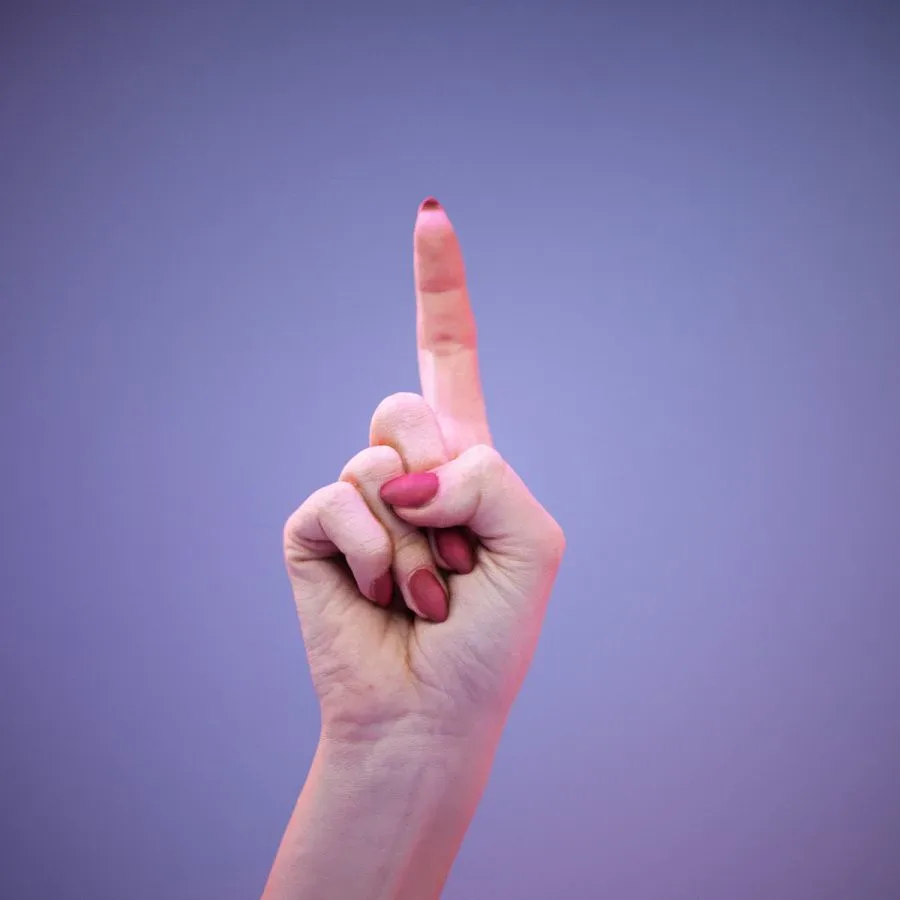 36 Highly Detailed 3D Scanned Women's Hands in American Sign Language