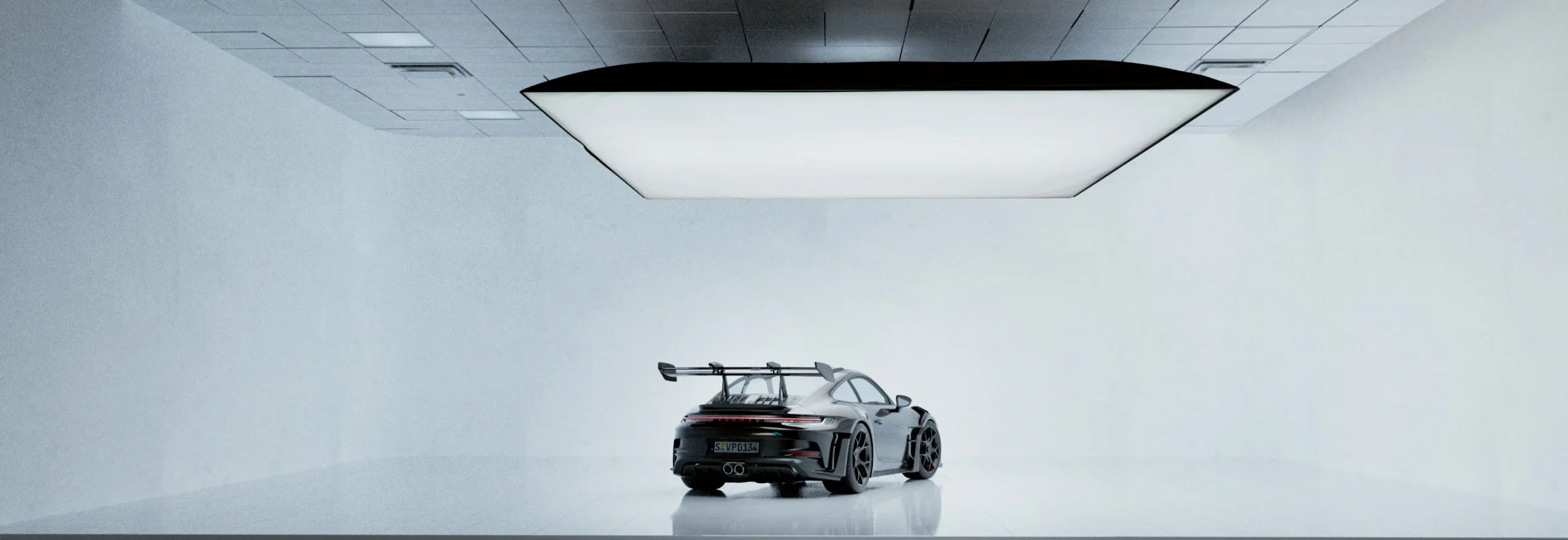 GTRS - Car Studio Lighting Creation in Maya - Tutorial