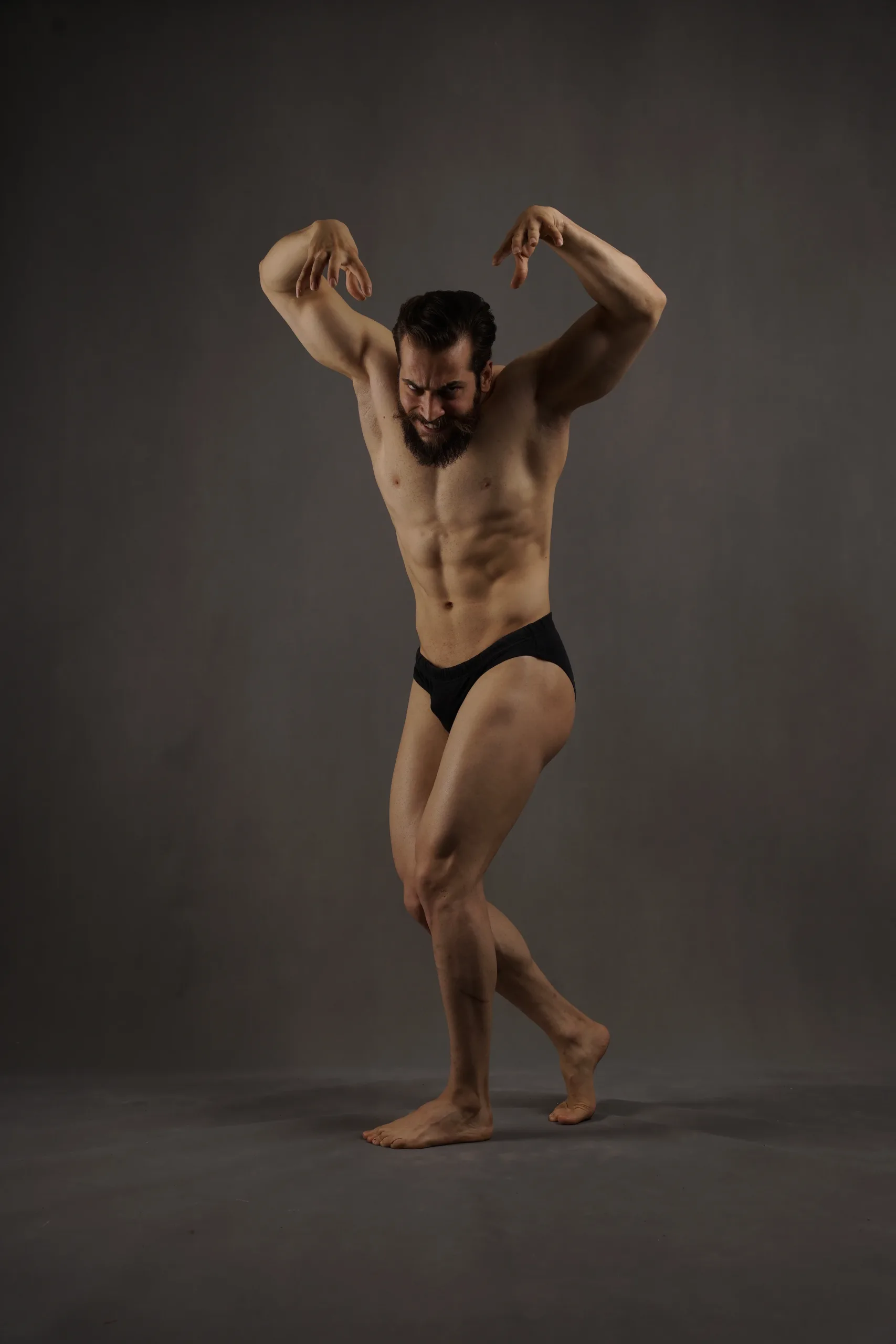 426+ Magician Poses Reference Picture For Artists