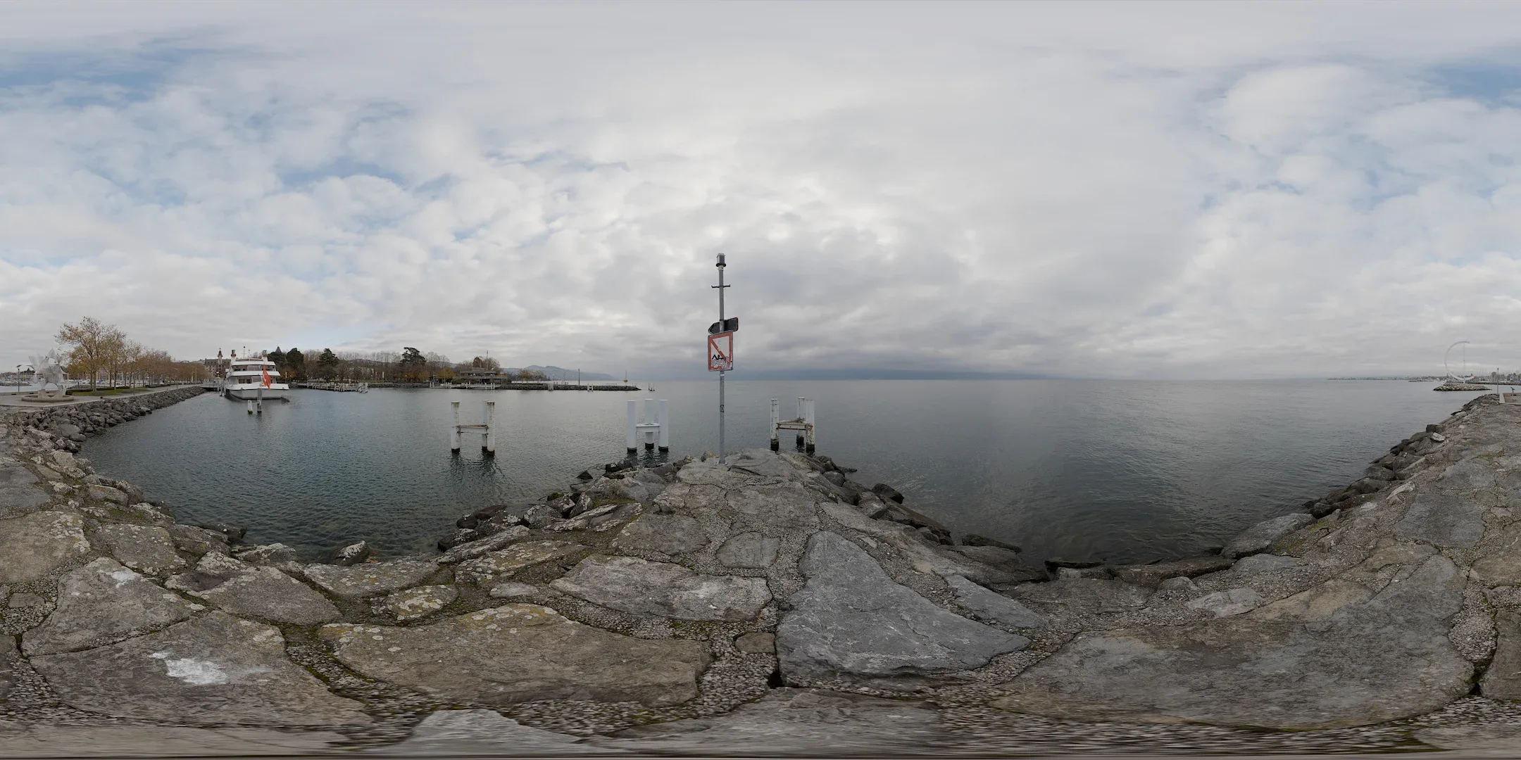 Ouchy Pier HDRI