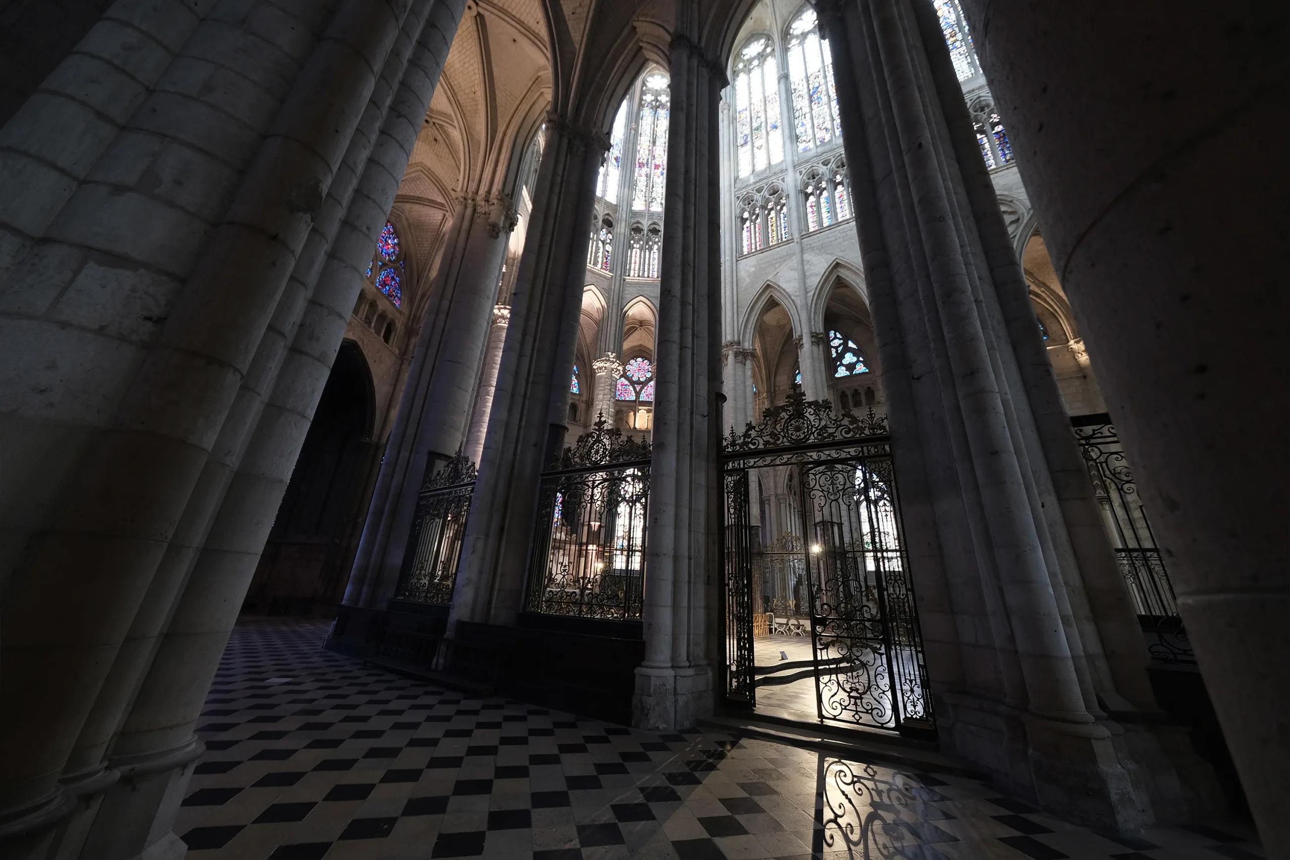 Gothic Interiors CREATIVE PACK