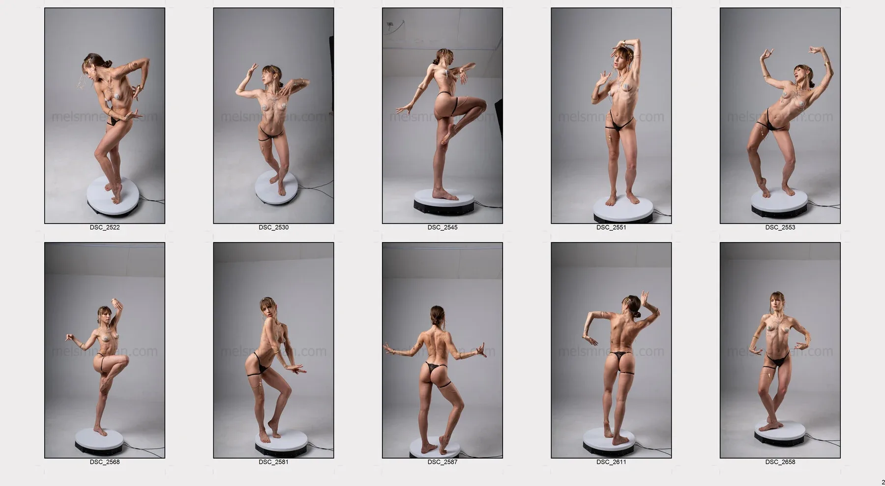 Creepy Character Pose [1000+ Reference Images]