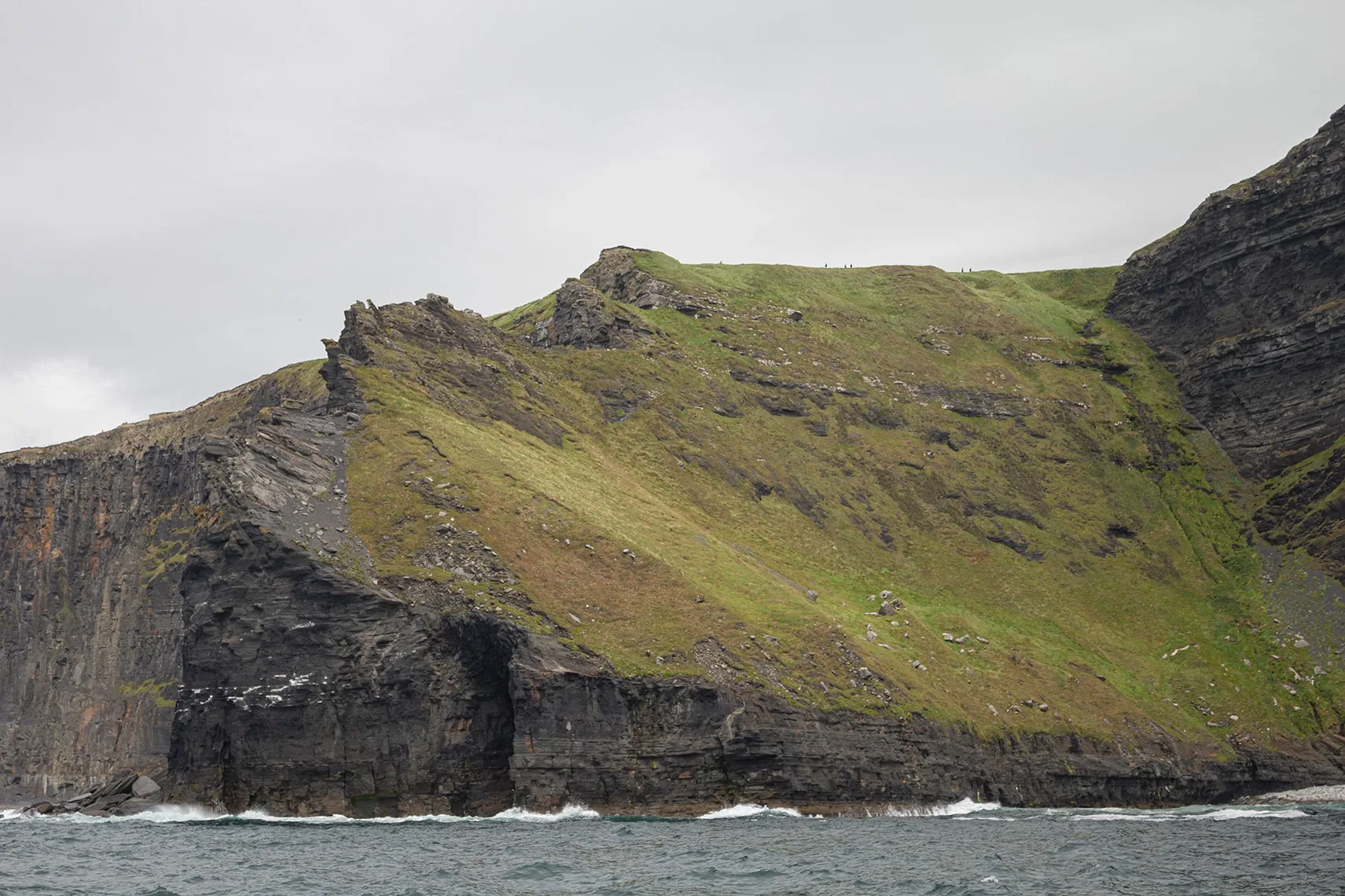 Coastal Rock Ref - Cliffs of Moher & Aran Islands - 110+ Images