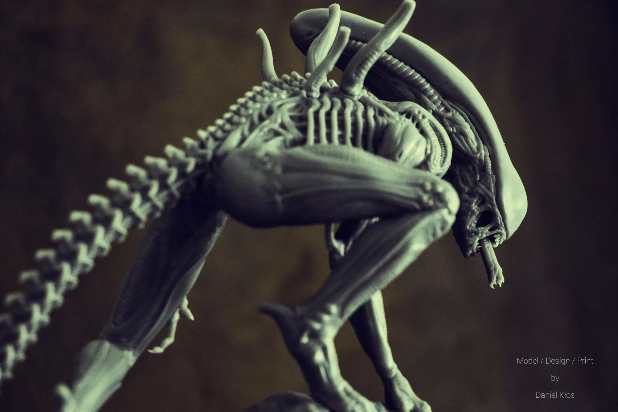 Alien Statue Fanart 3D Print Model