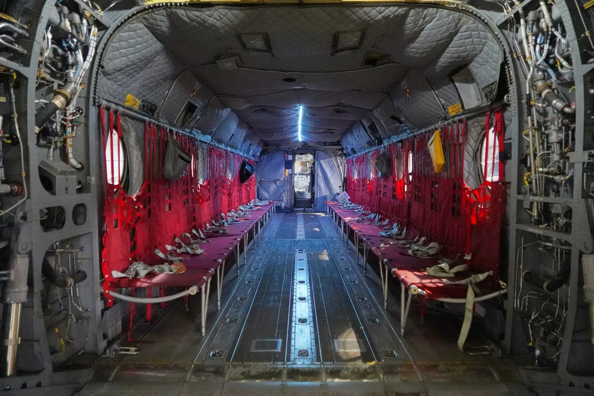 269 photos of Chinook CH-47 Exterion and Interior