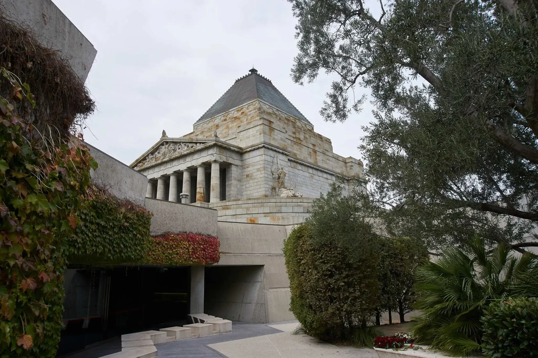 284 photos of Shrine Monument