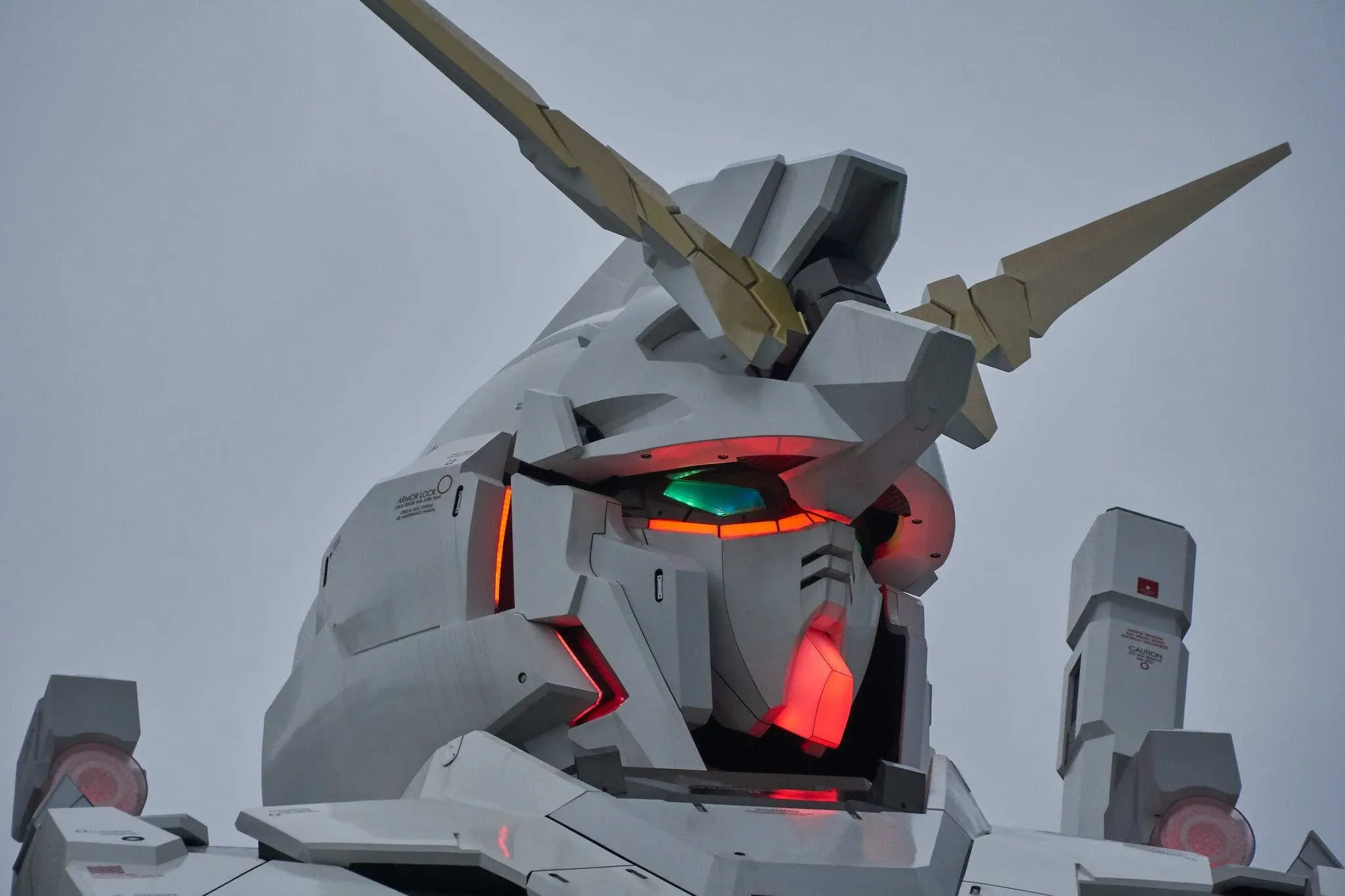 125 photos of Massive Gundam Robot