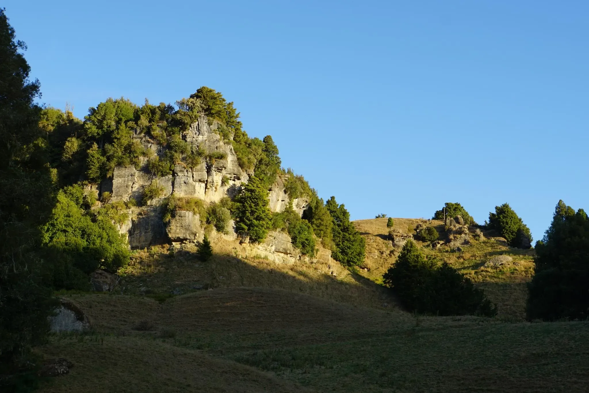 133 photos of Hobbit Cliff Walls