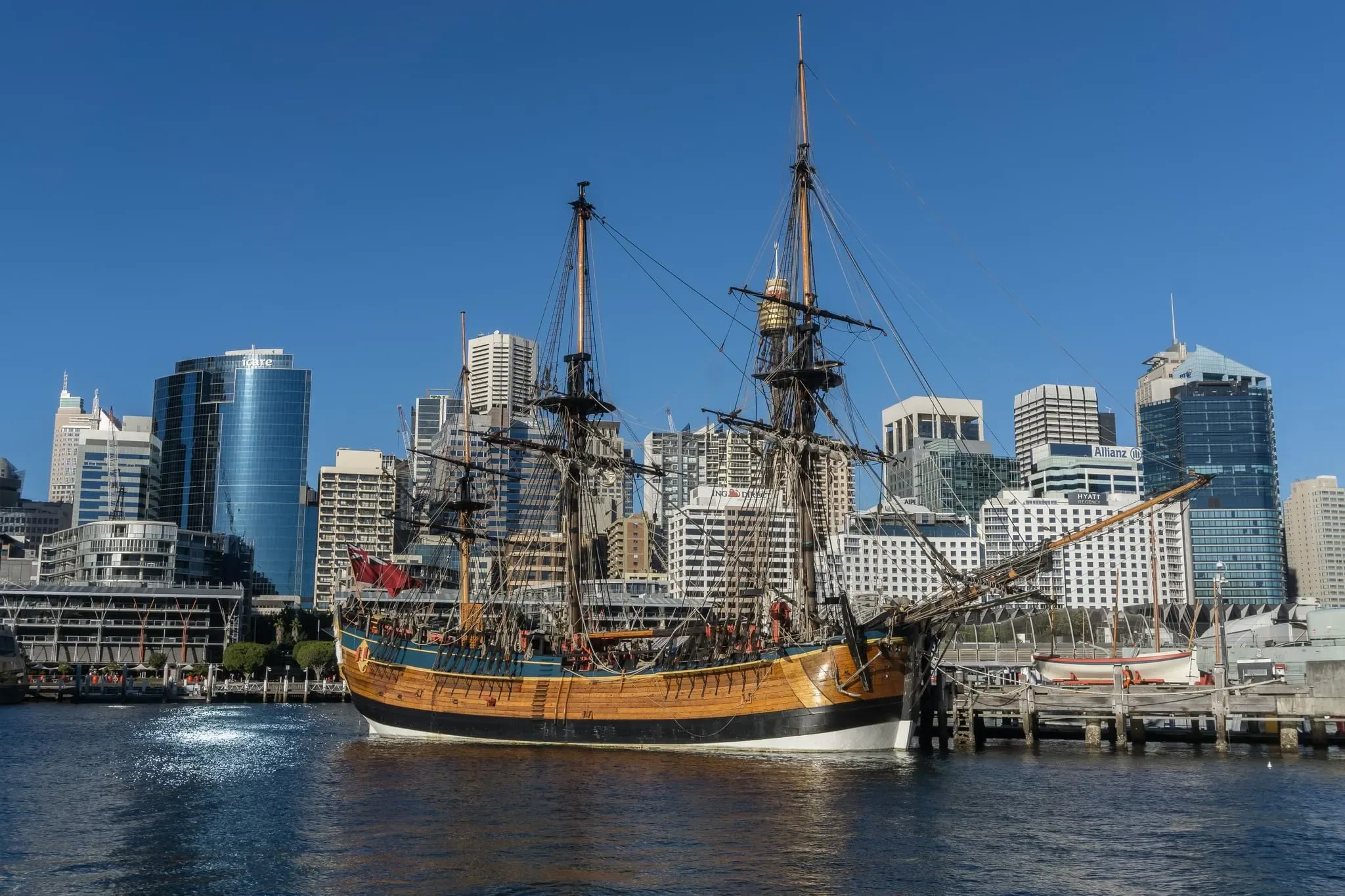 200 photos of HMB Endeavour Sailship