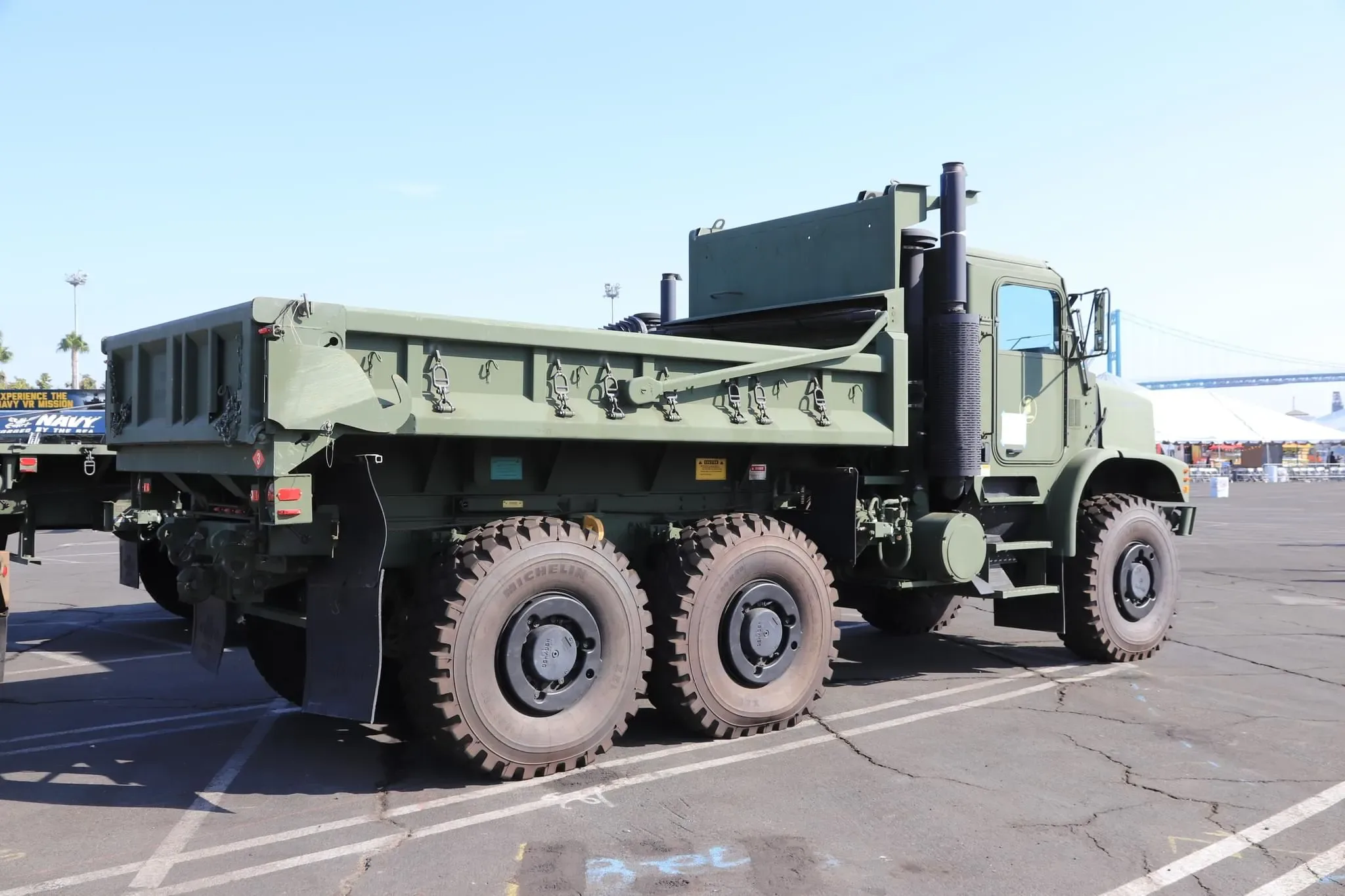 217 photos of Modern US Army Truck