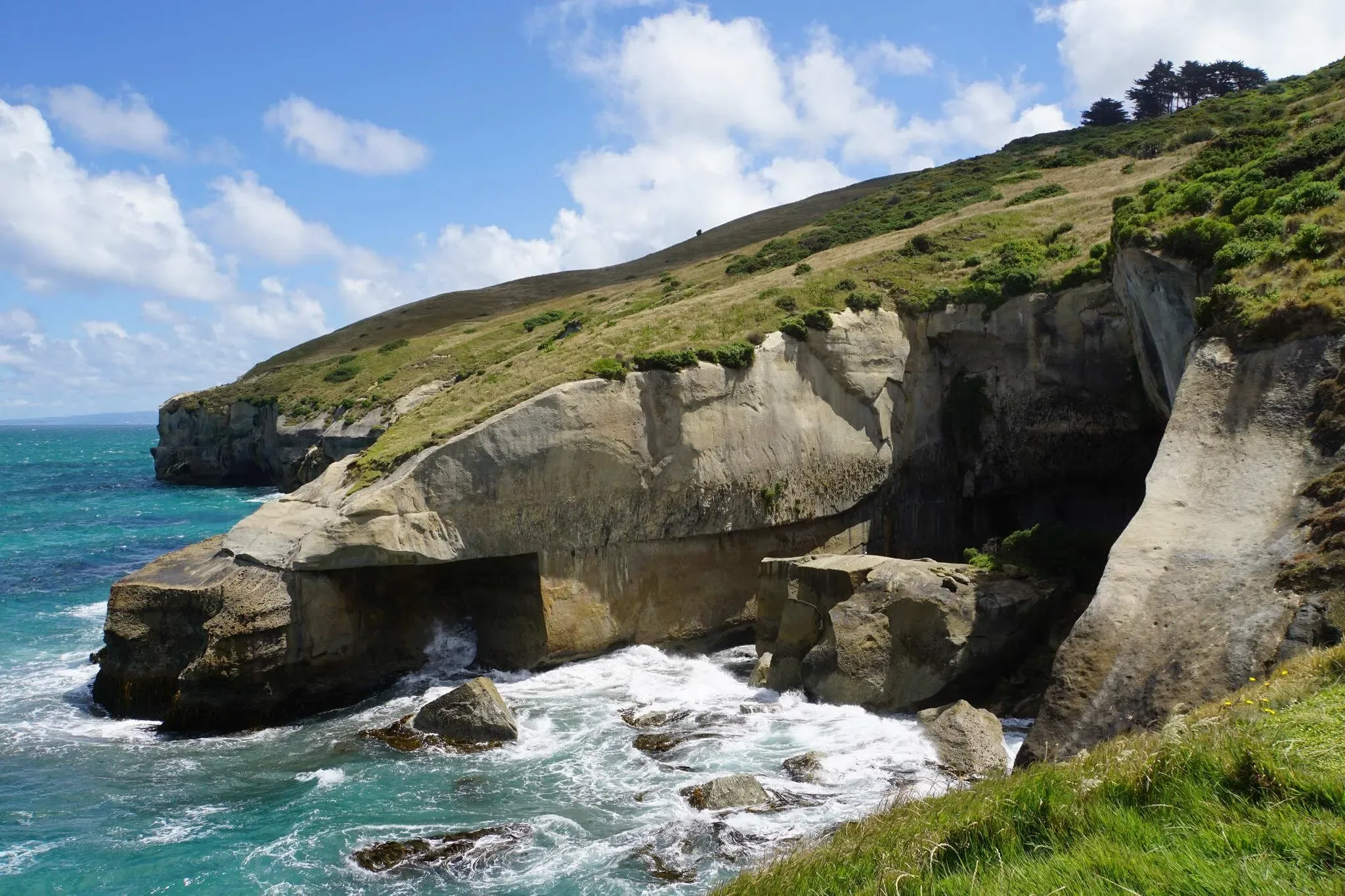 102 photos of Limestone Overhanging Arch Beach