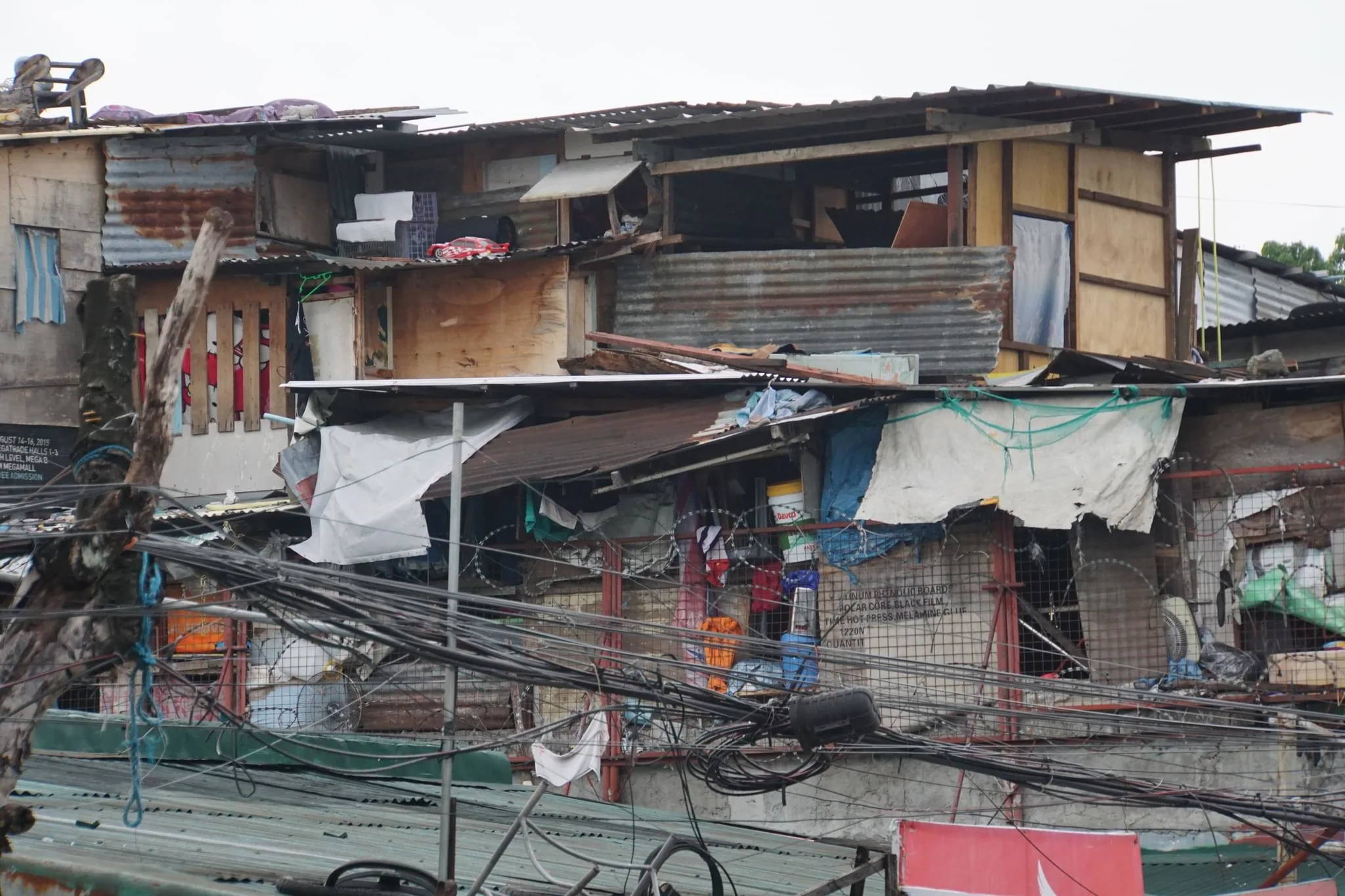 89 photos of Manila Slums Squatters FlippedNormals