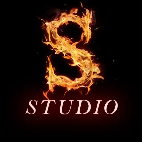 Signature Studio