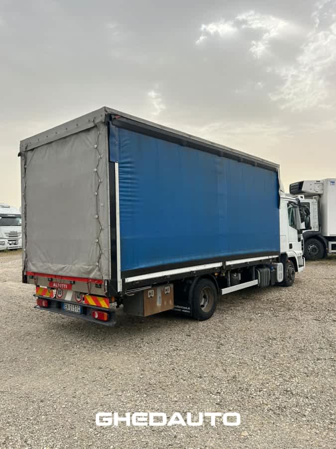 IVECO EUROCARGO 75 — foto 2 di 4