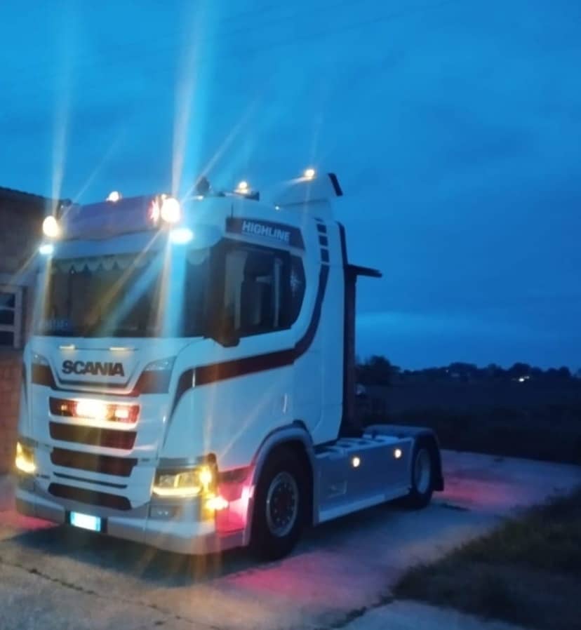SCANIA R450 SUPER