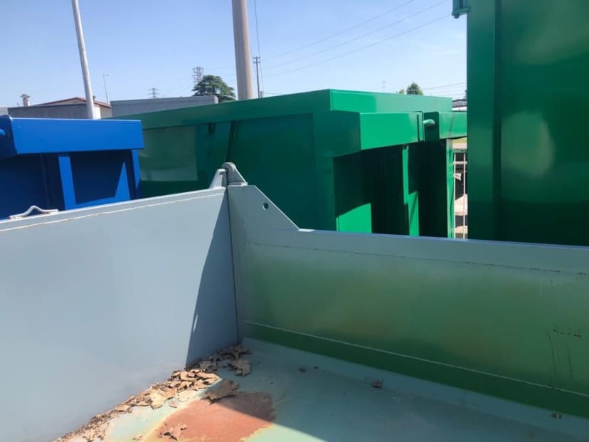 CONTAINER SCARRABILE NUOVO PER MATERIALI INGOMBRANTI A CIELO APERTO CON 2 PORTE — foto 6 di 9